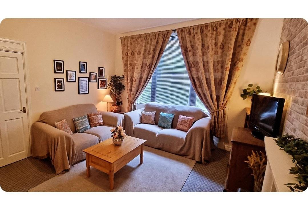 Entire, Main Door, Pet Friendly, Home Away From Home, East Ayrshire Newmilns Esterno foto