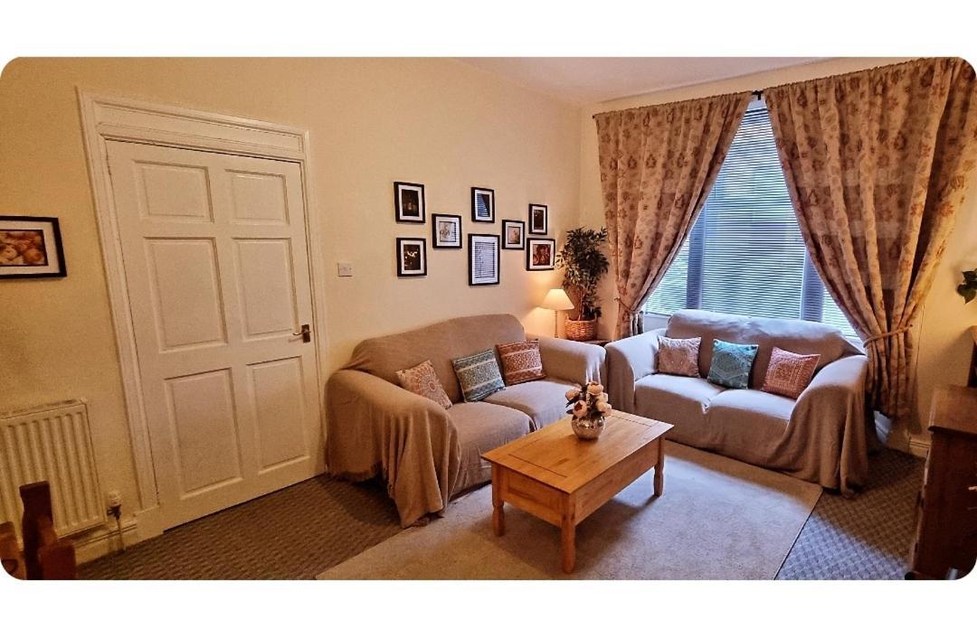 Entire, Main Door, Pet Friendly, Home Away From Home, East Ayrshire Newmilns Esterno foto